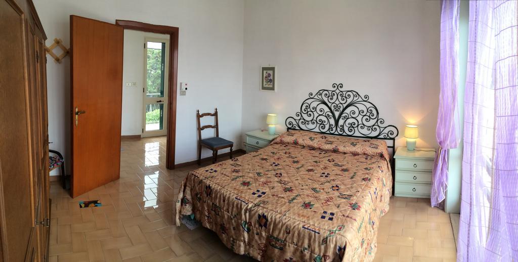 Casa Dei Glicini Hotel Nardò Стая снимка